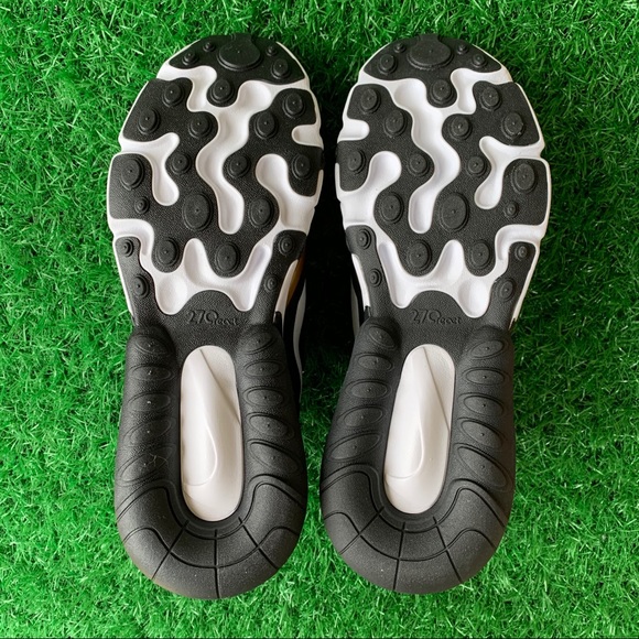 Nike Air Max 270 React Wmns - Picture 9 of 10